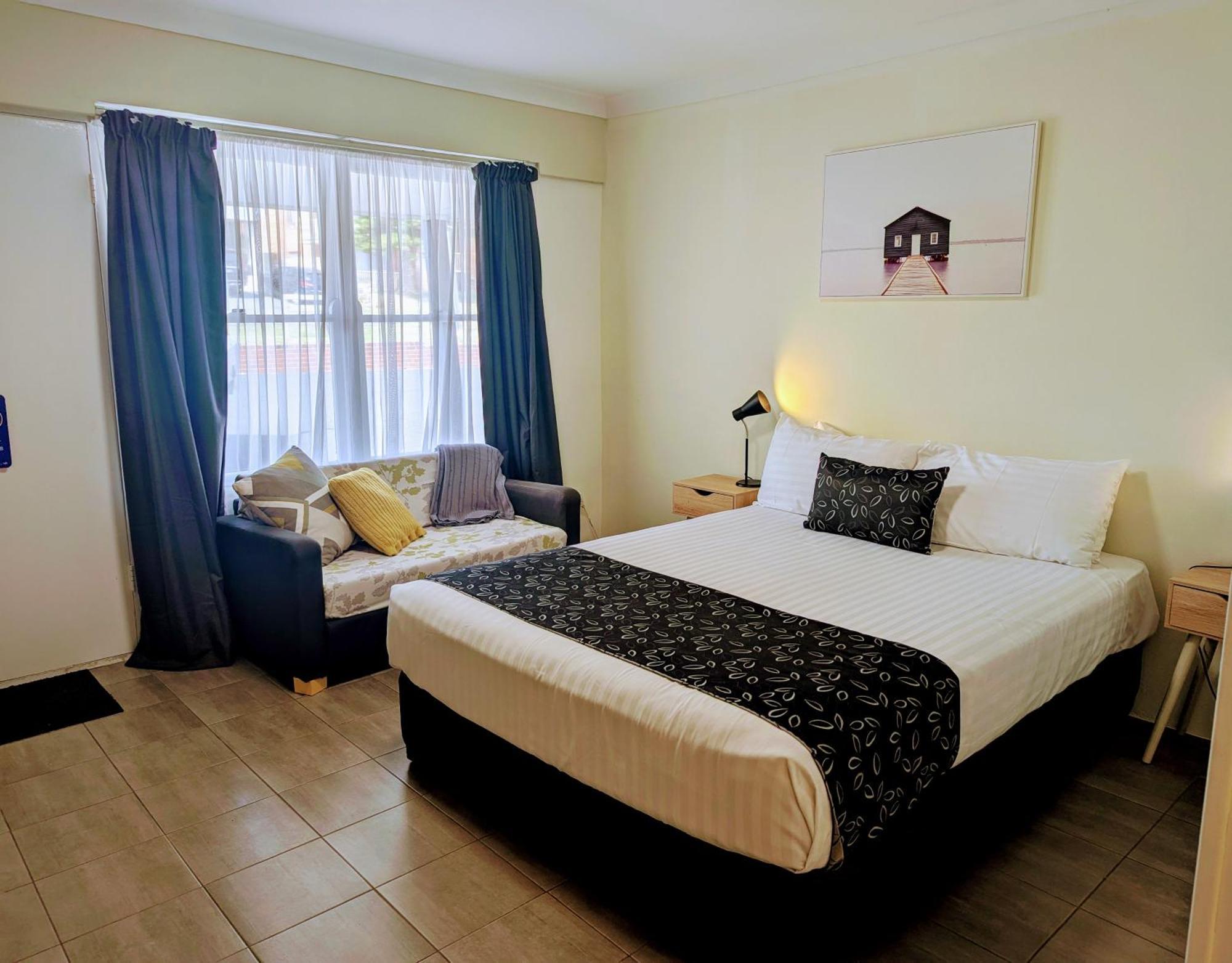 Ocean Drive Motel Bunbury Εξωτερικό φωτογραφία